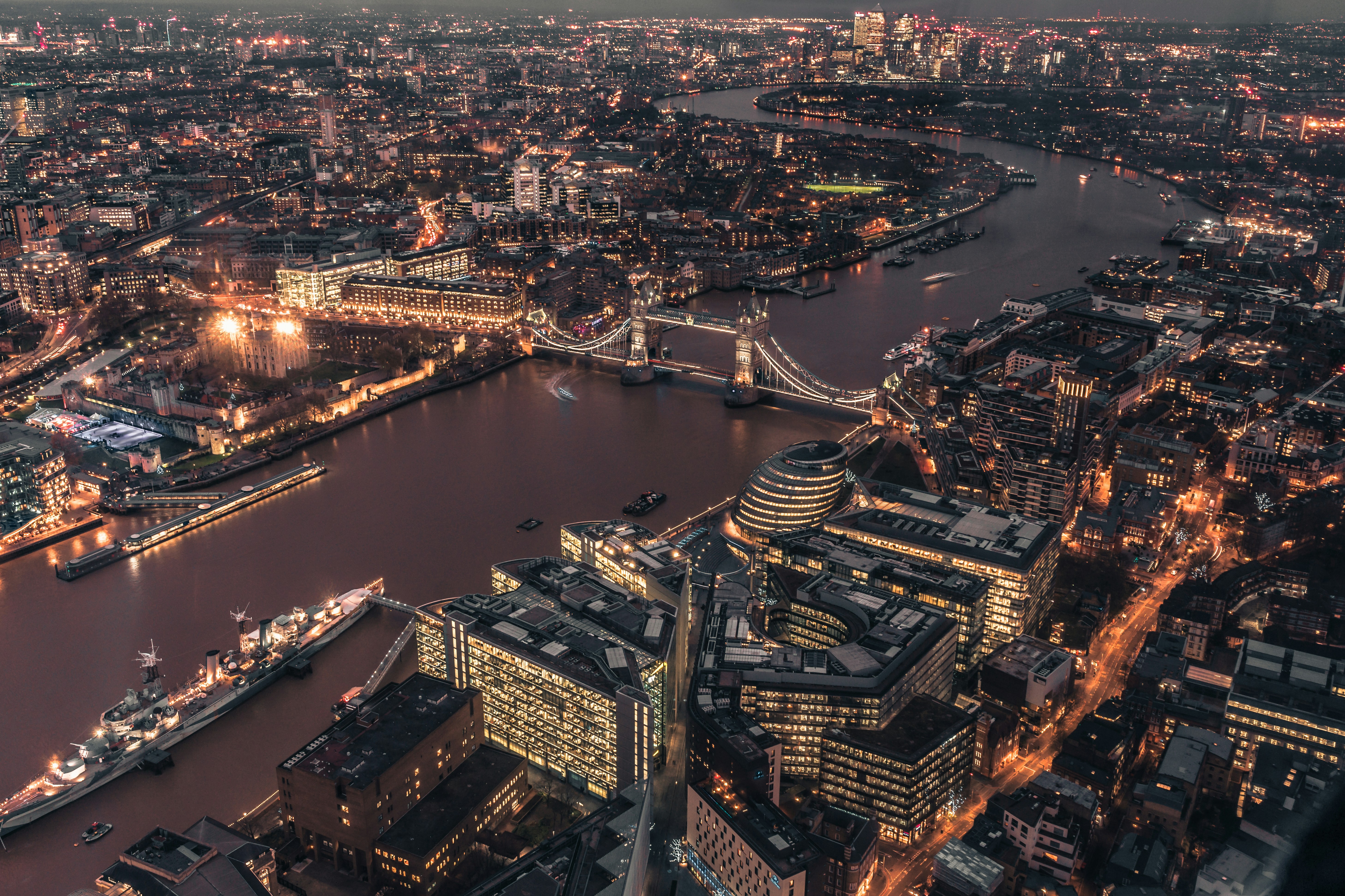 Contact us banner with London skyline